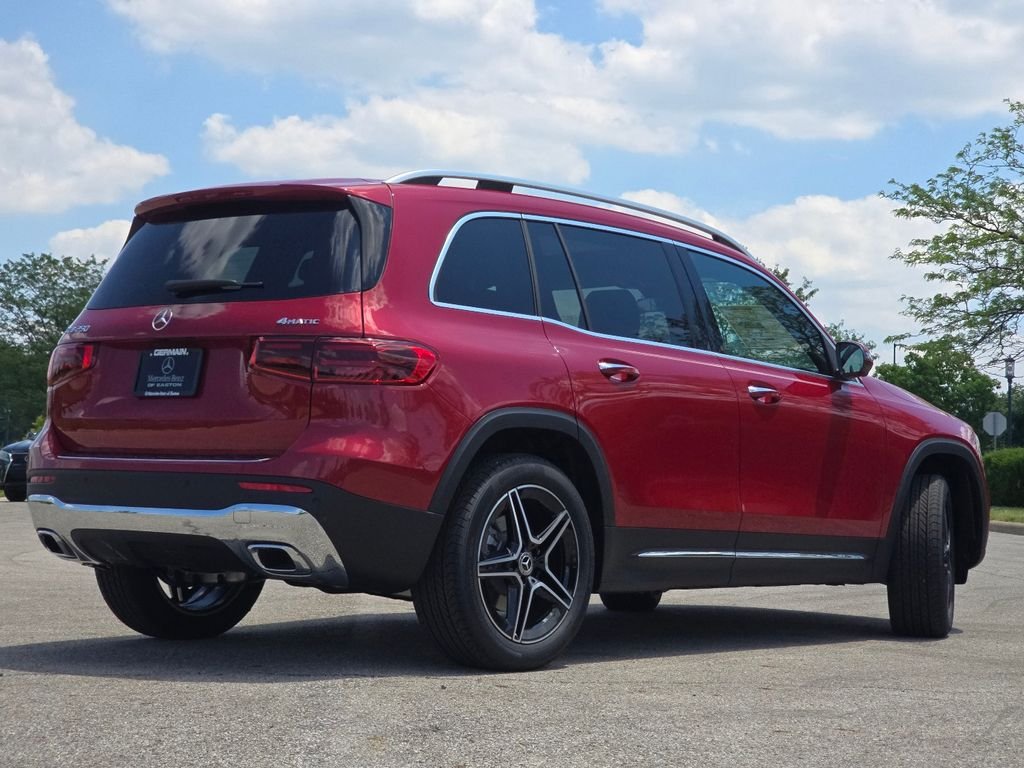 New 2026 MANUFAKTUR Patagonia Red Metallic Mercedes-Benz GLB 250 image 16