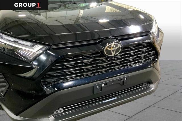 Certified Used 2025 MIDNIGHT BLACK METAL Toyota  image 29