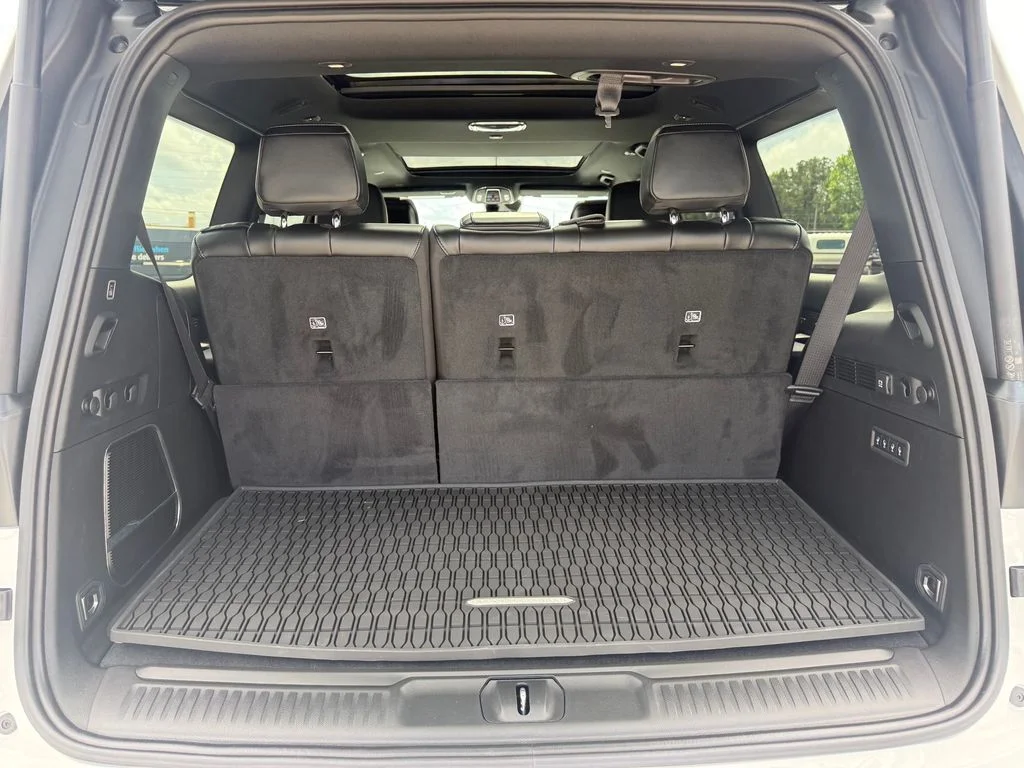 New 2026 Bright White Clearcoat Jeep Upland image 17