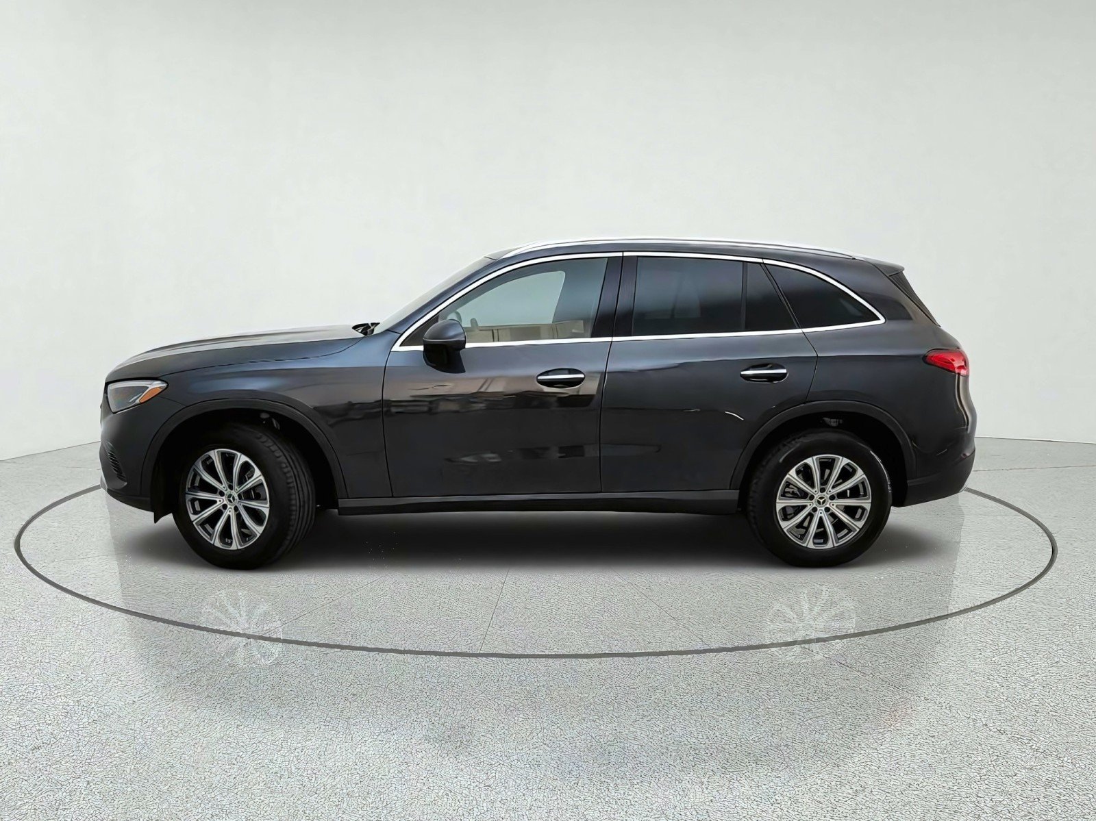 Certified Used 2026 Graphite Grey Metallic Mercedes-Benz GLC 300 image 14