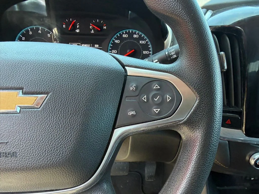 Used 2020 Summit White Chevrolet LS image 12