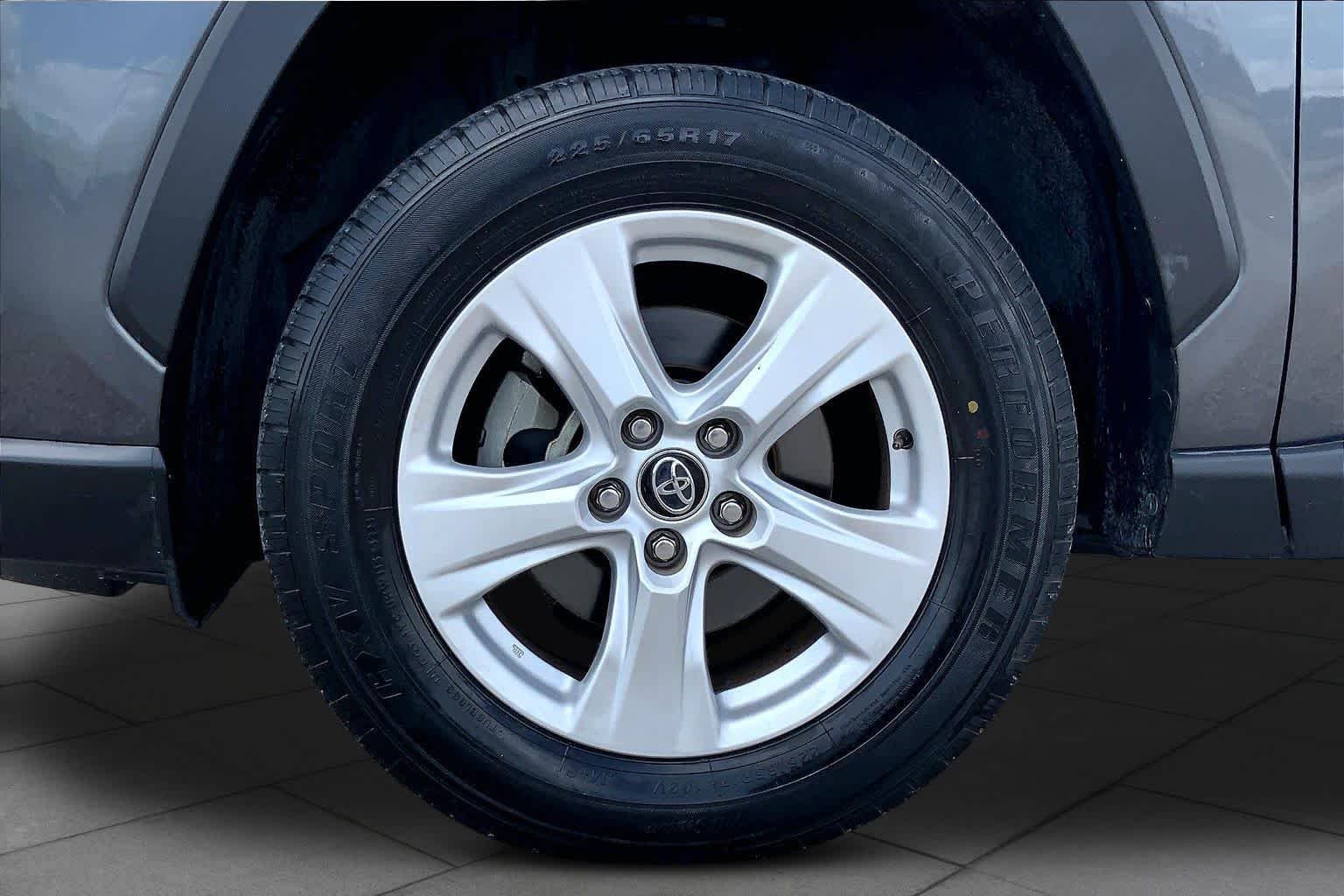 Used 2020 Magnetic Gray Metallic Toyota XLE image 11