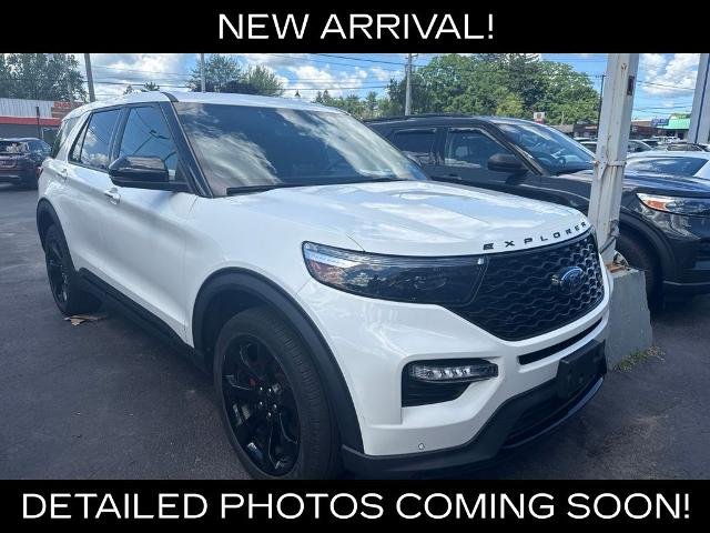 Certified Used 2022 White Metallic Ford ST image 57