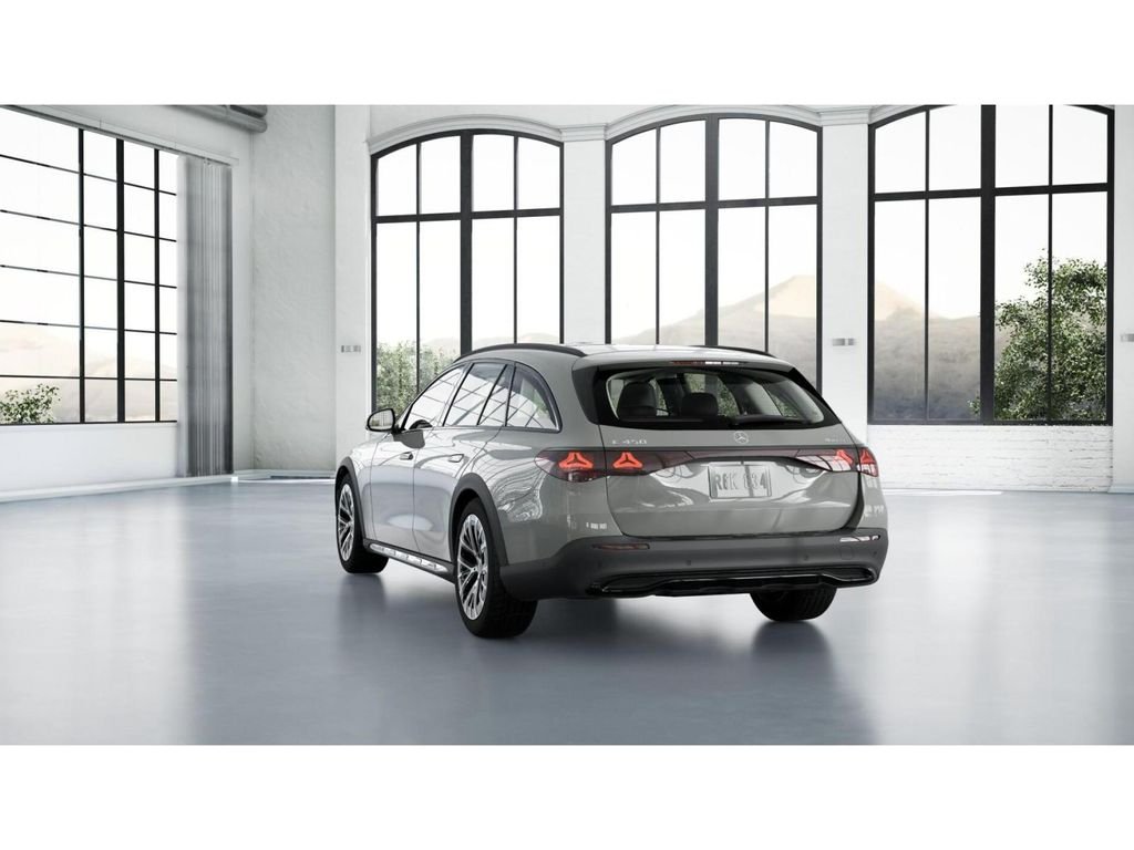 Certified Used 2025 MANUFAKTUR Alpine Grey Mercedes-Benz  image 27