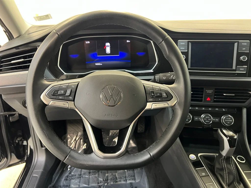 2024 Volkswagen Jetta SE - Photo 19