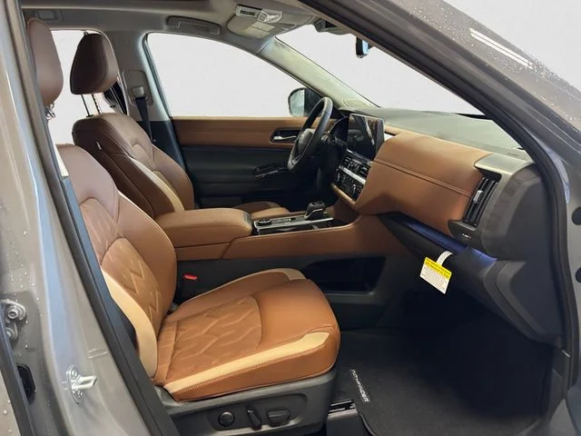 New 2026 Boulder Gray Pearl Nissan Platinum image 15