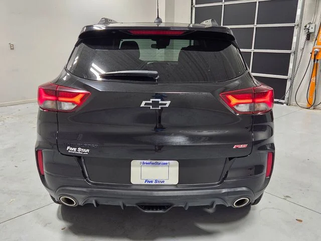 Used 2022 Black Chevrolet RS image 10