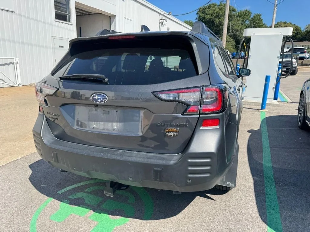 Used 2024 Magnetite Gray Metallic Subaru Wilderness image 3