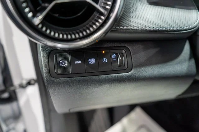 New 2027 Summit White Chevrolet LT image 15