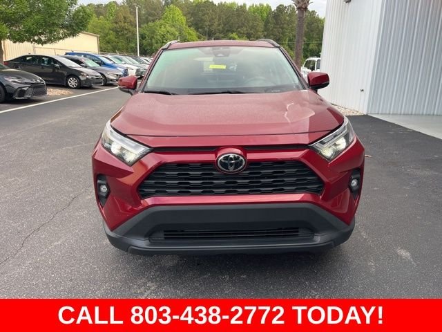 Used 2023 Red Toyota XLE Premium image 37