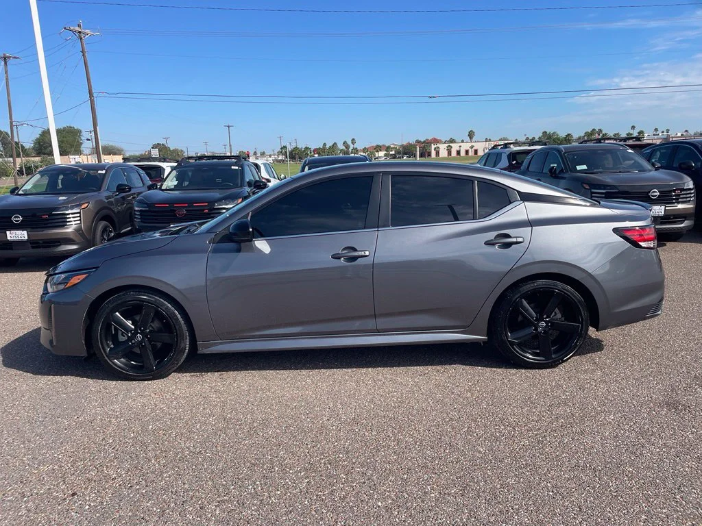Used 2024 Gray Nissan SR image 4