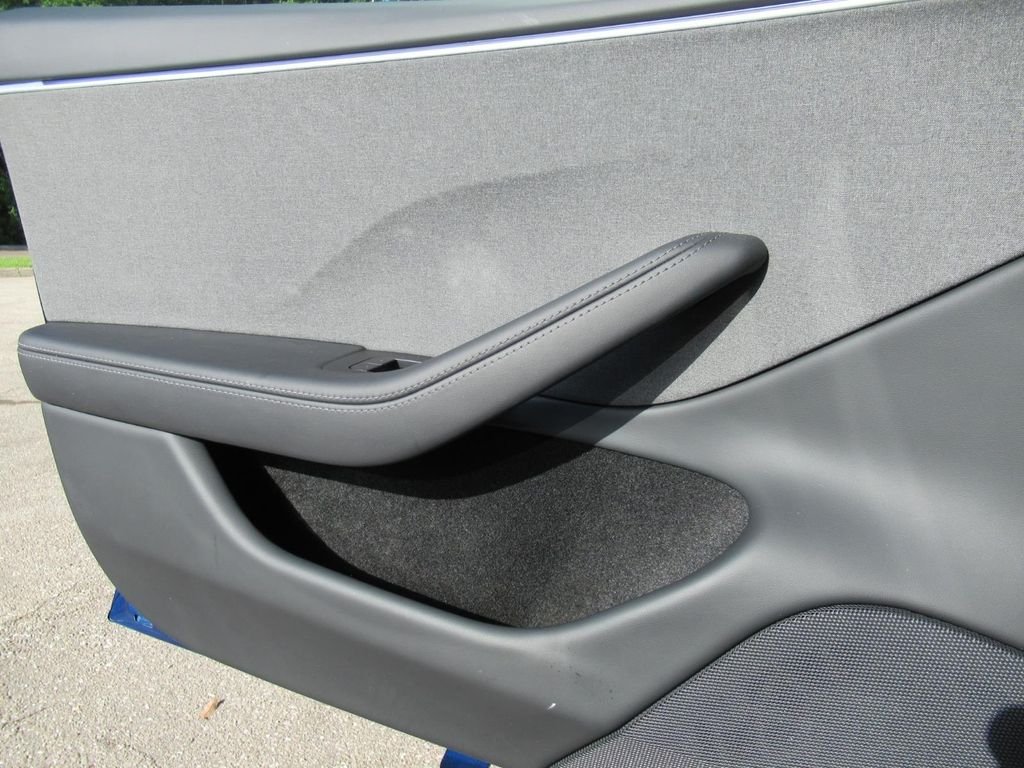 Used 2025 Blue Tesla Standard image 21