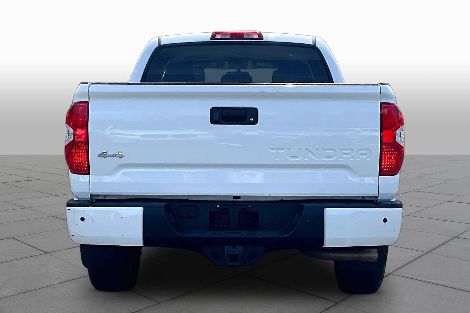 Used 2017 Super White Toyota SR5 image 4