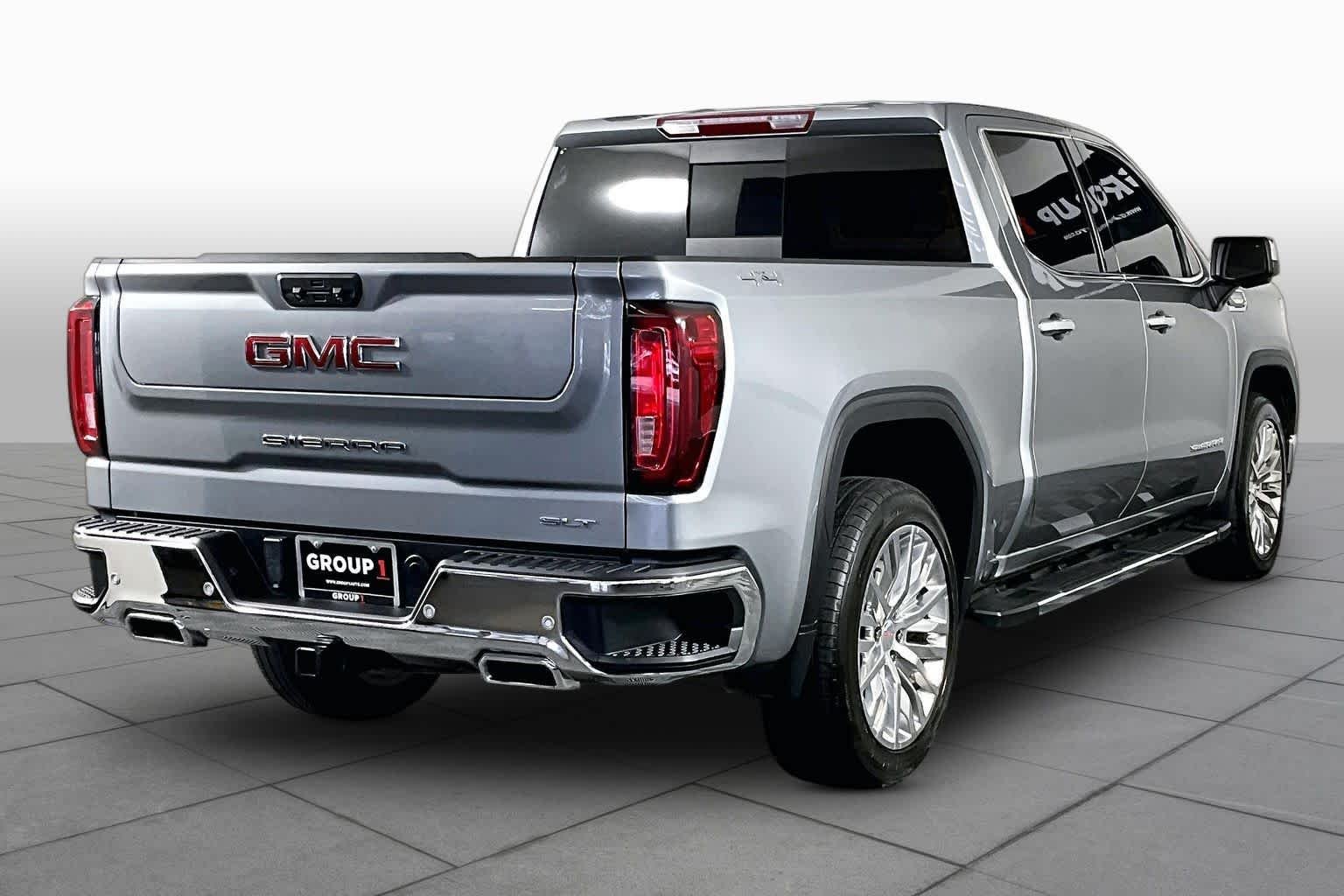 Used 2023 Sterling Metallic GMC SLT image 13