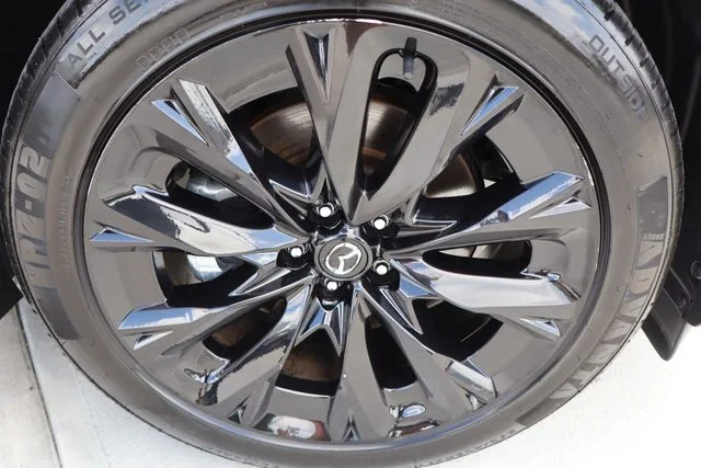 Used 2025 Platinum Mazda 3.3 Turbo Premium image 55