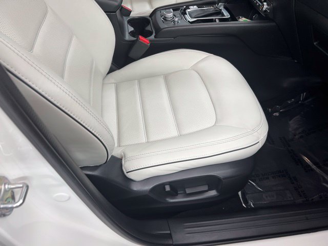 Used 2024 White Mazda 2.5 S Preferred Package MAZADA CERTIFIED image 22