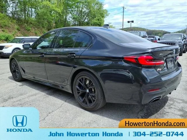 Used 2022 Black BMW 540i xDrive image 8