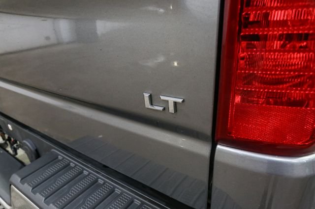 Used 2021 Gray Chevrolet LT image 11