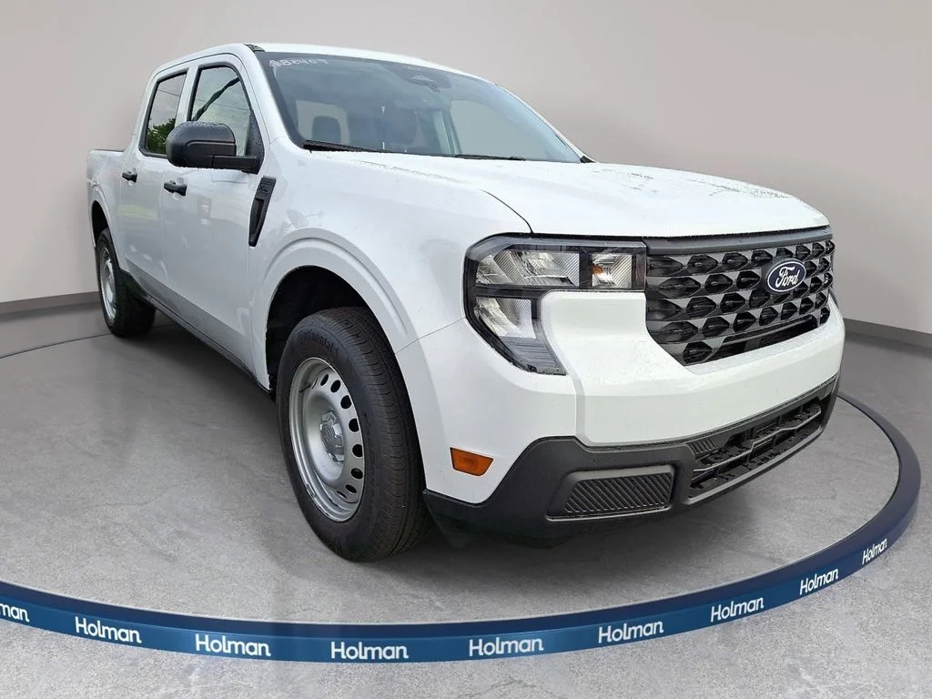 New 2026 Oxford White Ford XL image 3