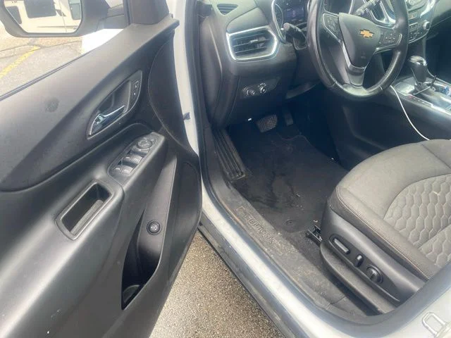 Used 2019 Summit White Chevrolet LT image 8
