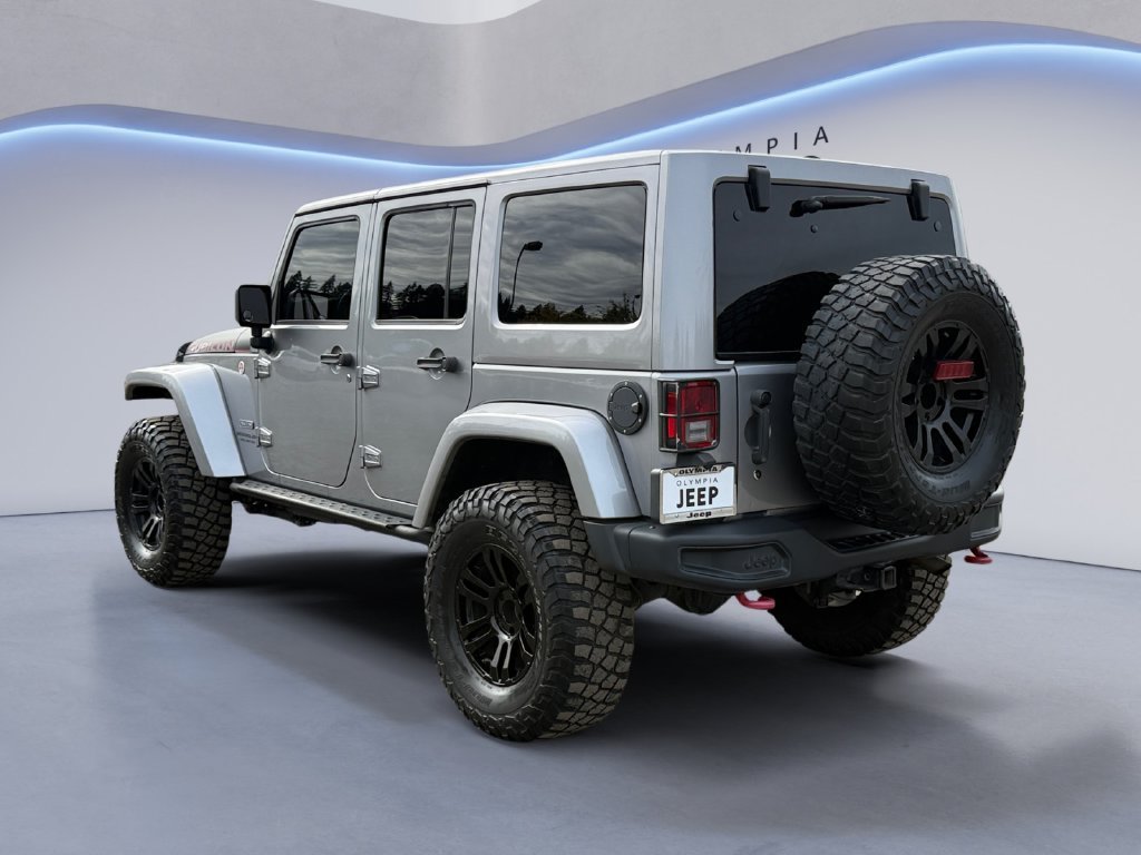 Used 2017 Silver Jeep Unlimited Rubicon Recon image 3