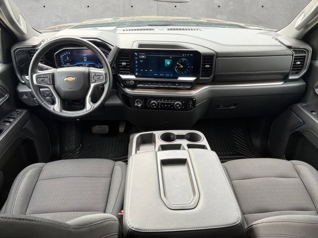 Used 2023 Black Chevrolet LT image 20