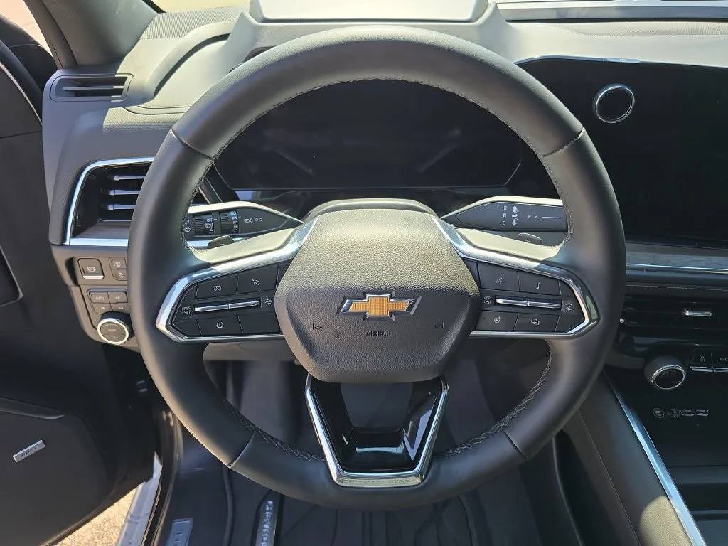 Used 2025 Dark Ash Metallic Chevrolet High Country image 11