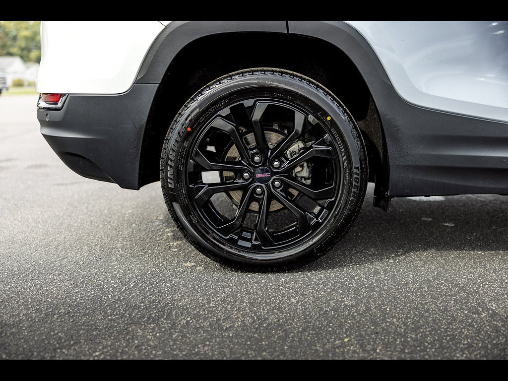 2022 GMC Terrain SLT - Photo 11