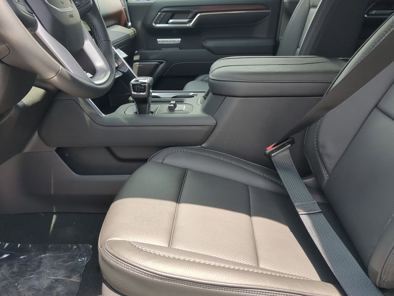 New 2026 Glacier White Tricoat GMC Denali image 19