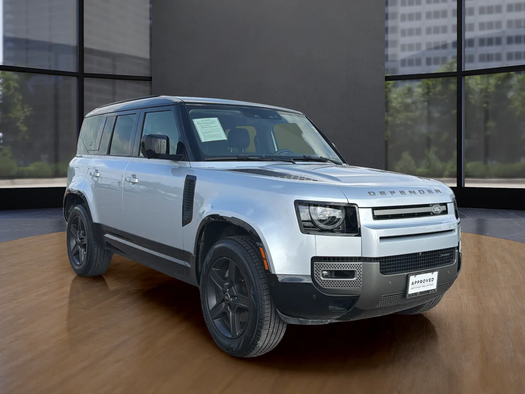 Used 2022 Silver Land Rover X-Dynamic SE image 10