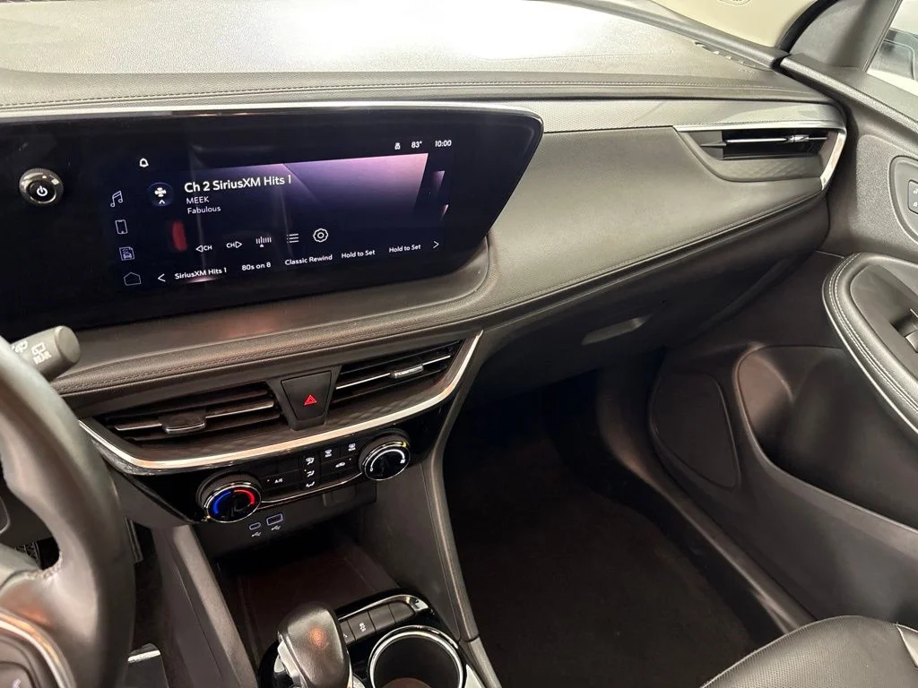 Used 2024 White Buick Sport Touring image 31