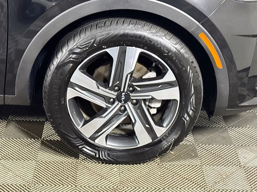 Used 2023 Aurora Black Kia SX Prestige image 24