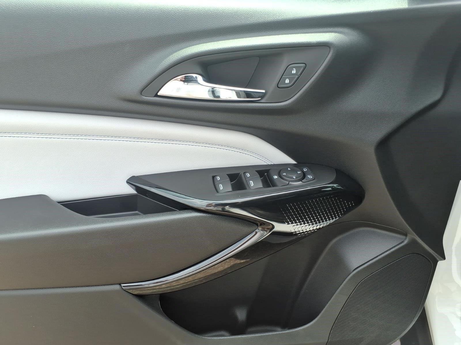 New 2026 Summit White Chevrolet LT image 14