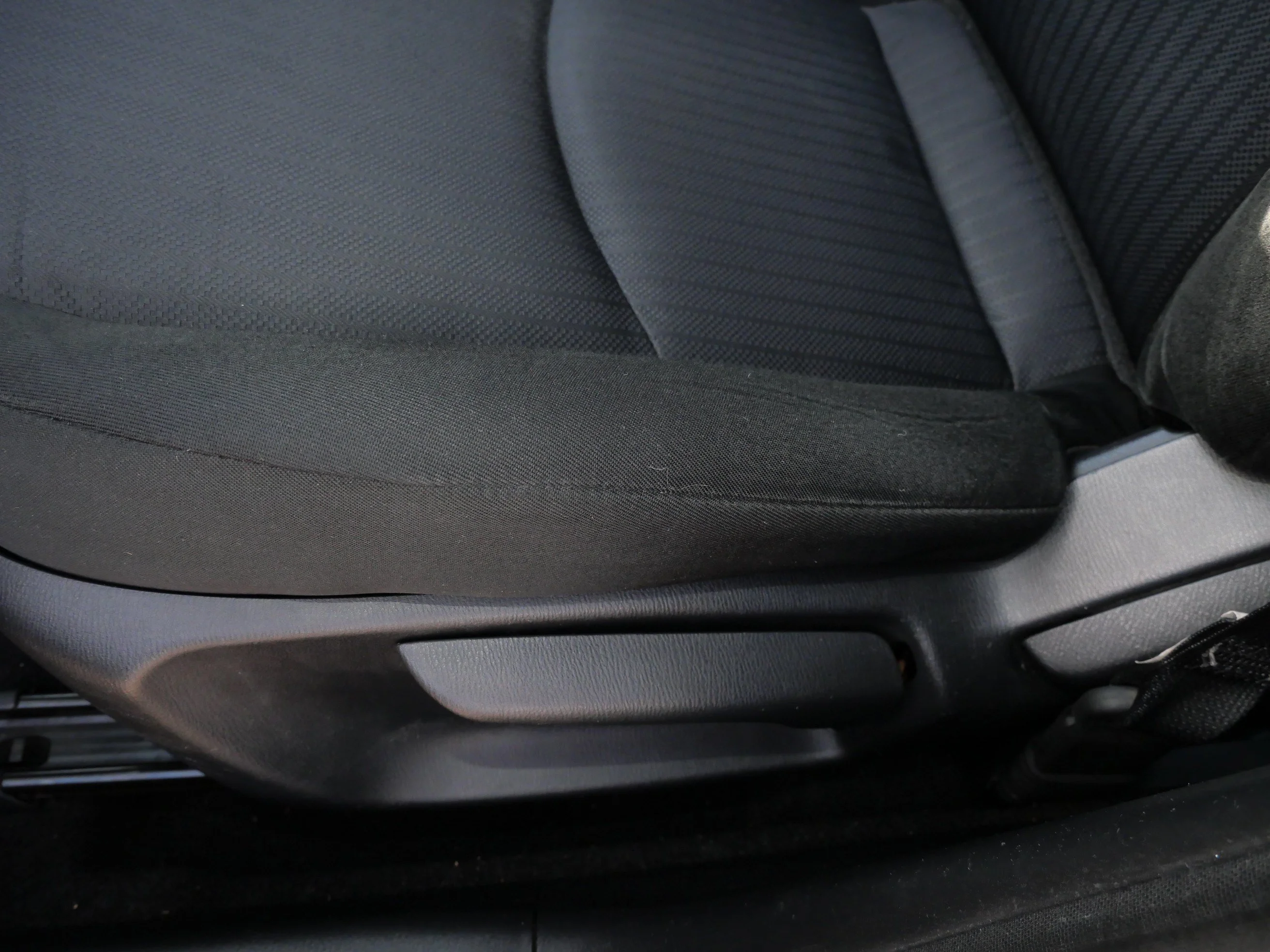 Used 2015 Meteor Gray Mica Mazda i Sport image 20