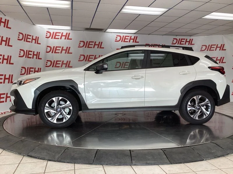 New 2026 CRYSTAL WHITE PEARL Subaru Premium image 4
