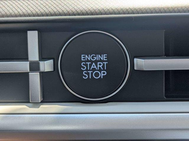 New 2026 White Hyundai SEL FWD image 30