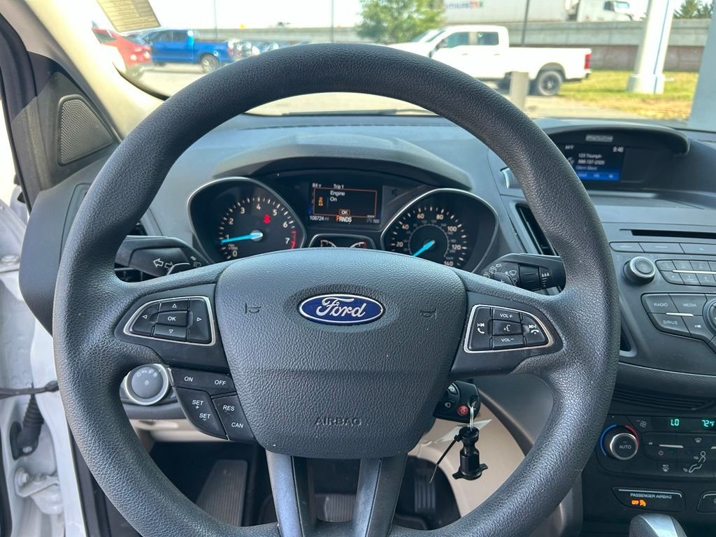 Used 2017 Oxford White Ford SE image 10