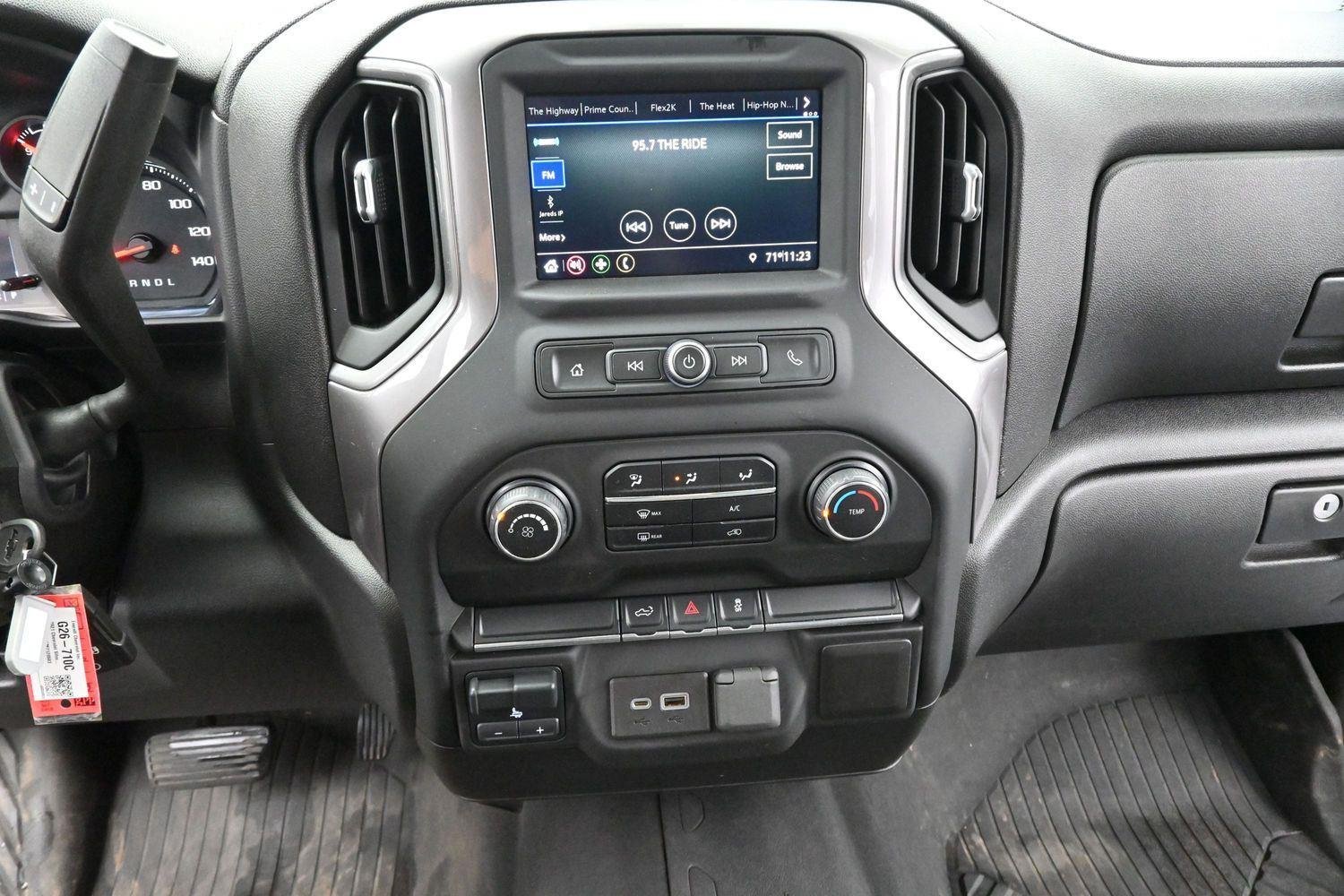 Used 2021 SATIN STEEL METALLIC Chevrolet Custom image 23
