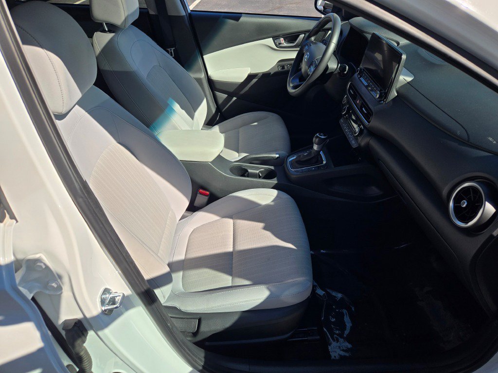 Certified Used 2023 Lunar Hyundai SEL image 5