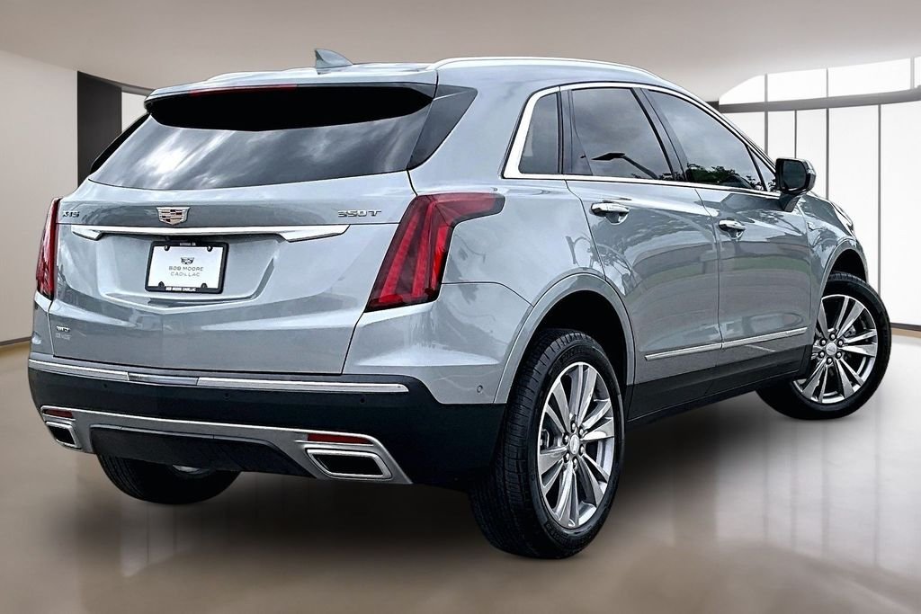 Used 2025 Silver Cadillac Premium Luxury image 2