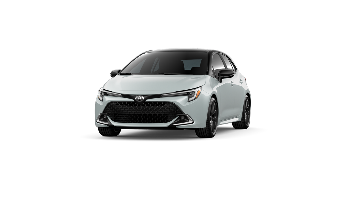 New 2026 Wind Chill Pearl with Midnight Black Metallic roof Toyota XSE image 18