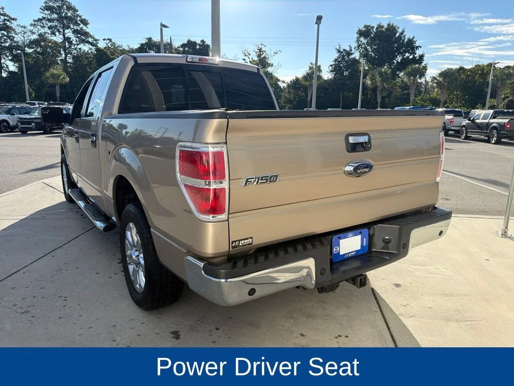 Used 2014  Ford XLT image 6