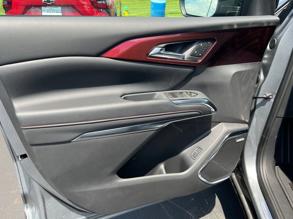 2026 Chevrolet Traverse RS - Photo 11