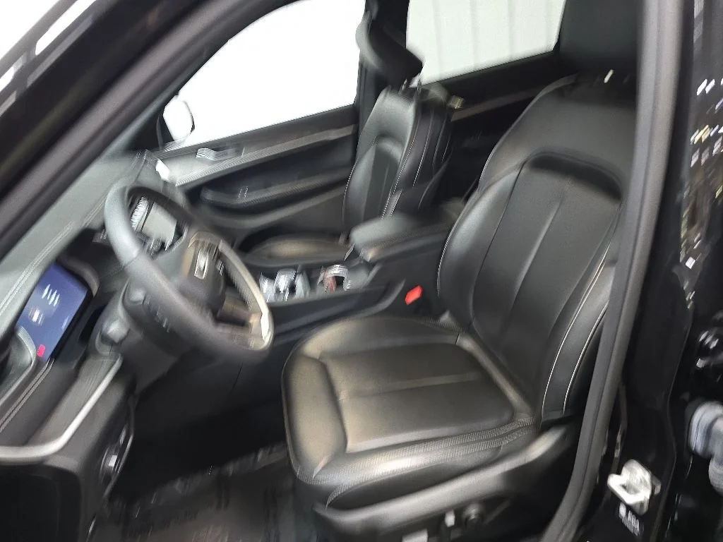 Used 2024 Black Jeep Limited image 29