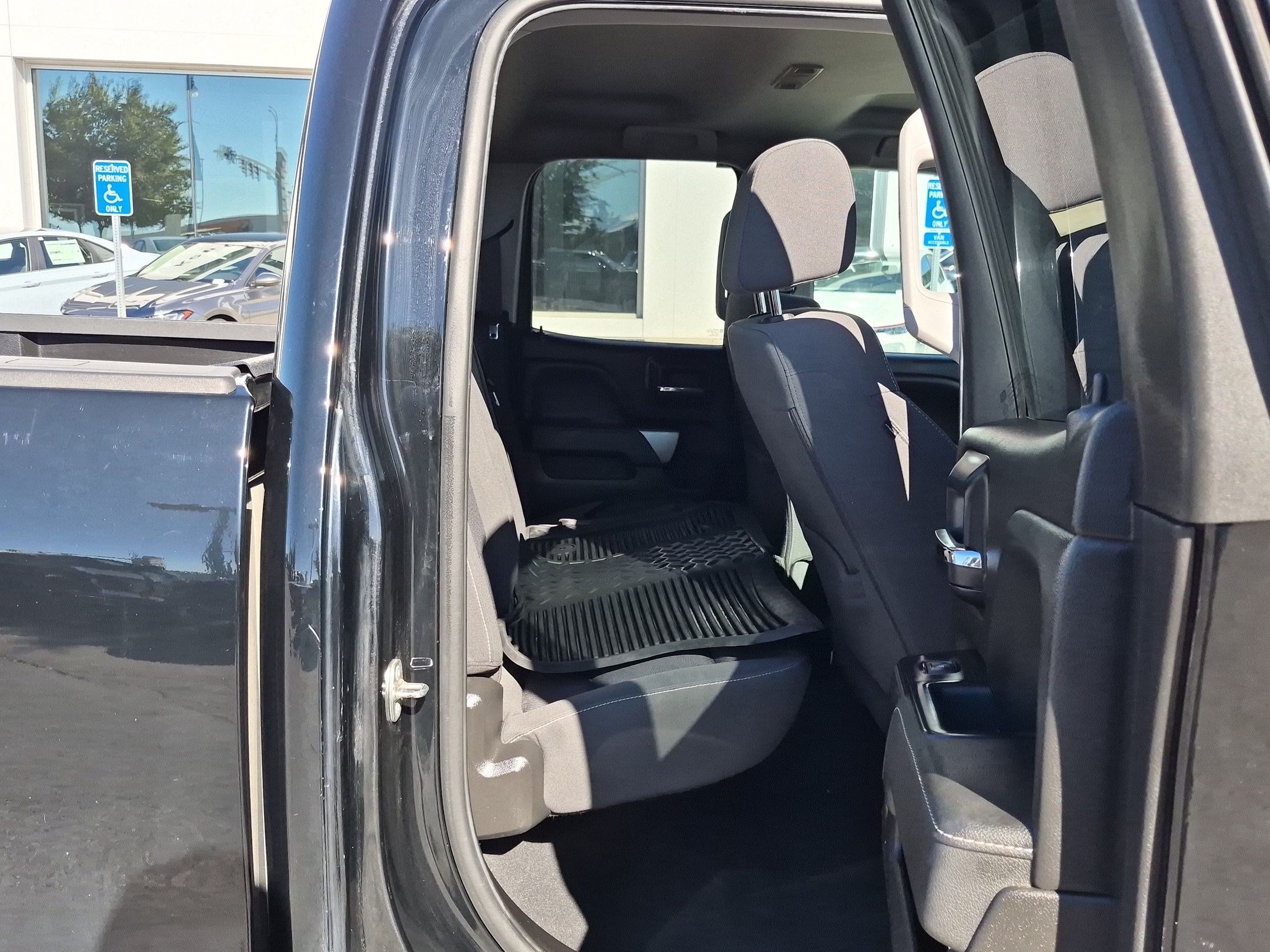 Used 2019 Black Chevrolet LT image 27