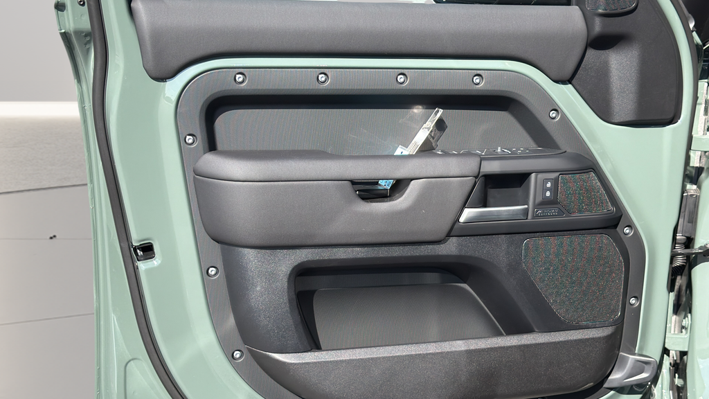New 2026 Keswick Green Land Rover  image 20