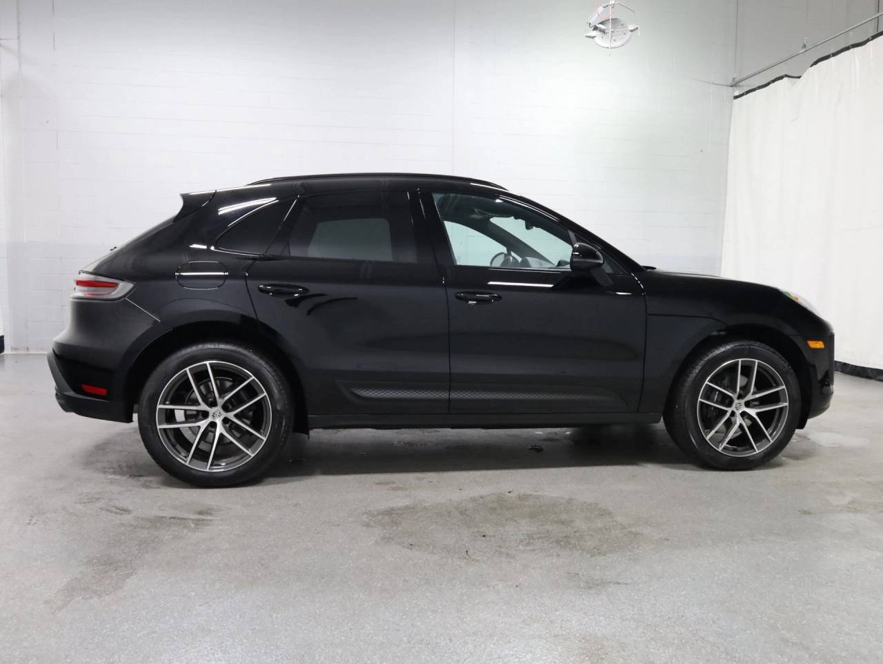 2026 Porsche Macan Base - Photo 10