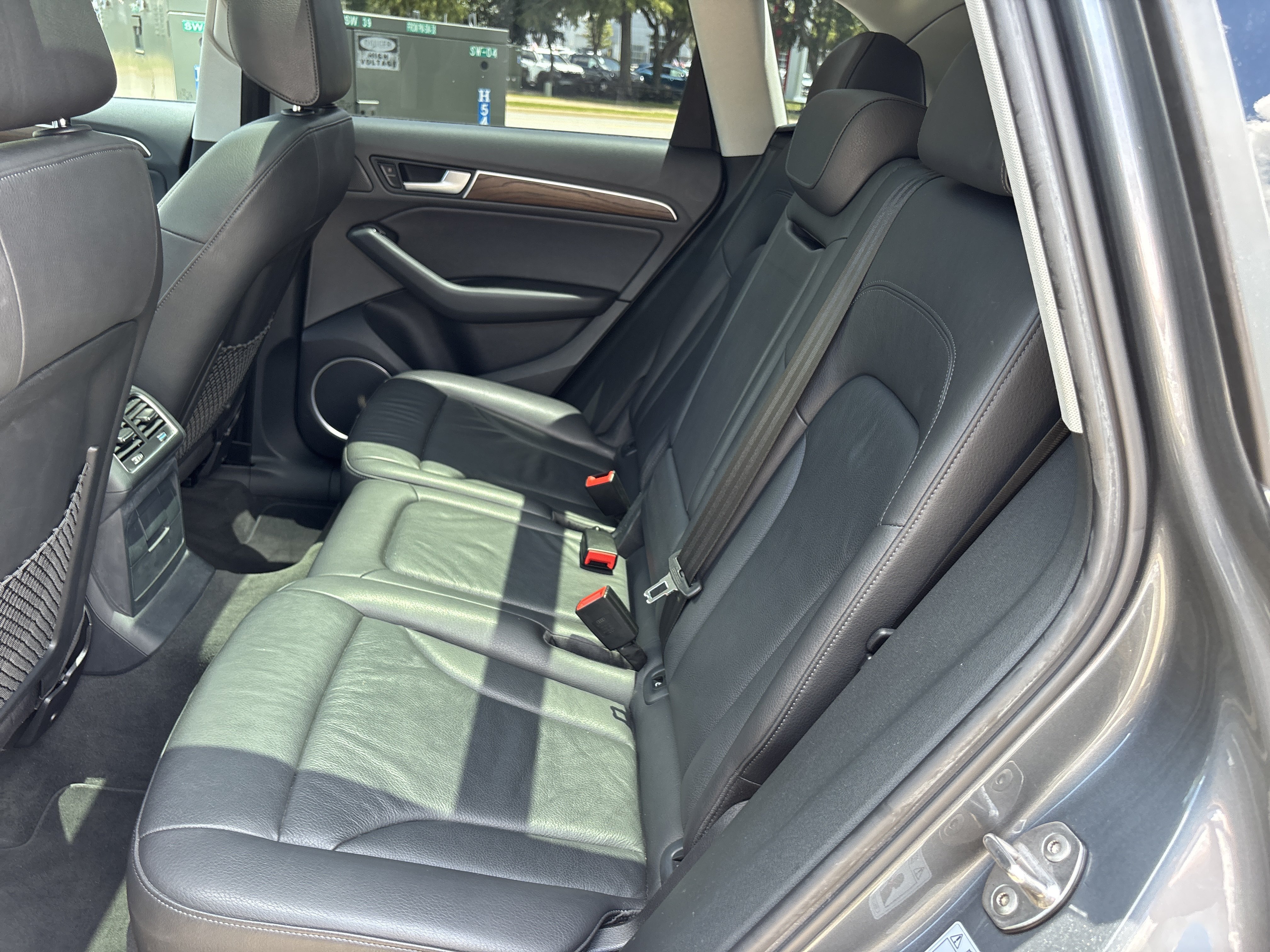 Used 2014  Audi Premium Plus image 20