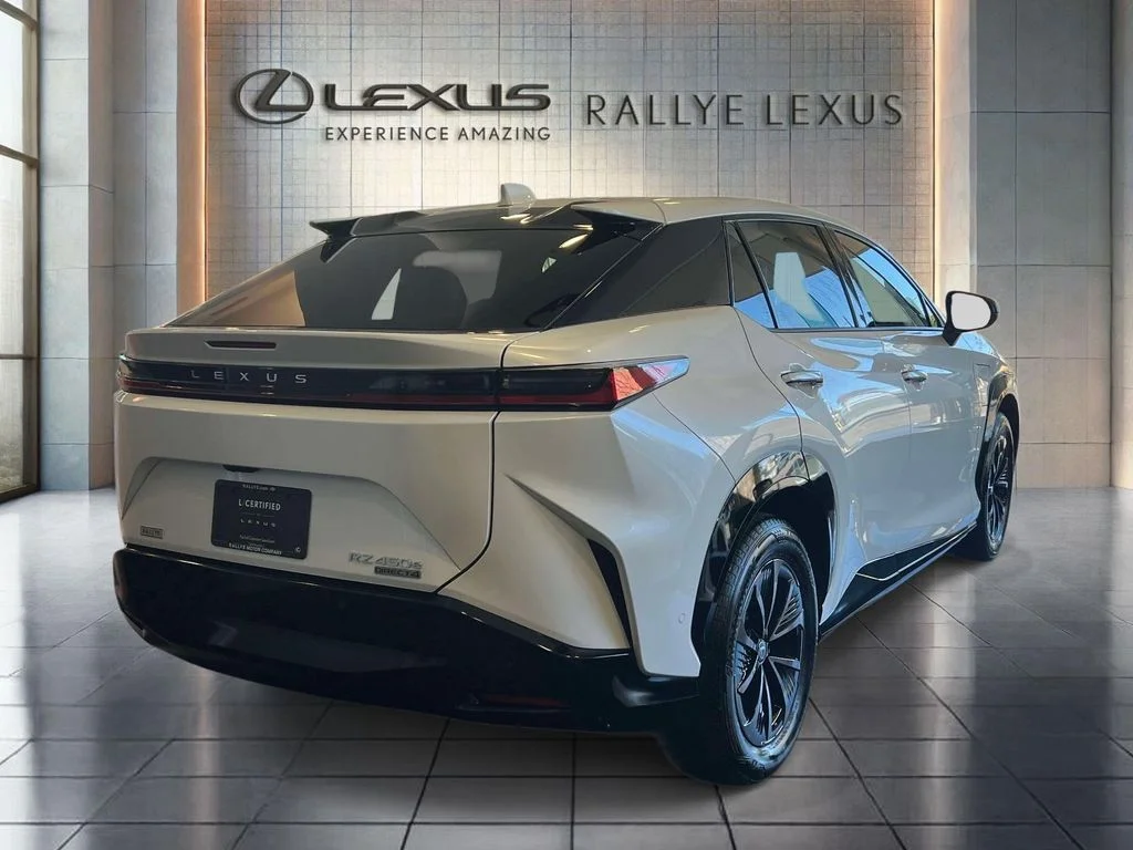 Used 2026 White Lexus 450e Premium image 6