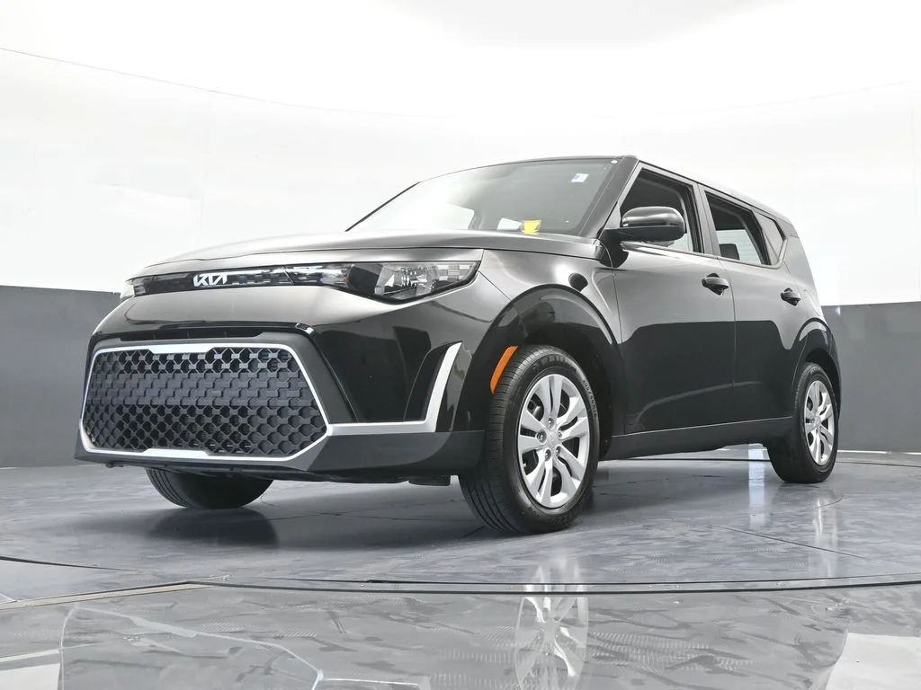 Used 2023 Fusion Black Kia LX image 42